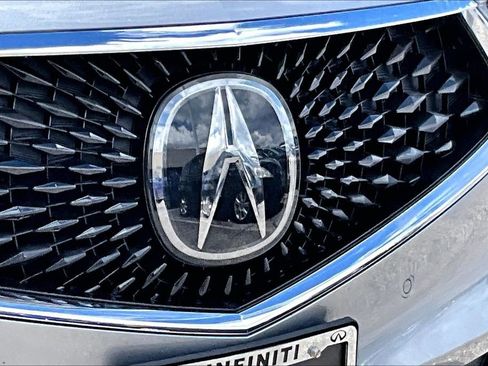 Used 2023 Acura MDX SH-AWD w/ Technology Package image 11
