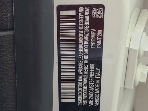 Used 2015 Jeep Renegade Latitude w/ Popular Equipment Group image 30