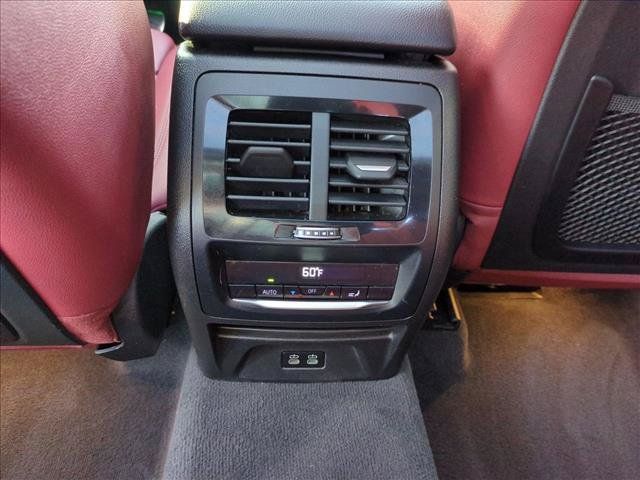 Used 2024 BMW X3 sDrive30i w/ M Sport Package RWD image 18