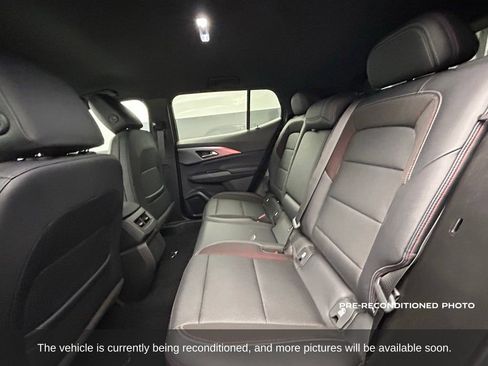 Used 2025 Chevrolet Equinox EV RS image 12