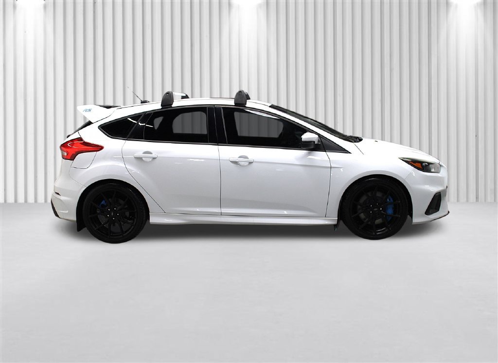 Used 2017 Ford Focus RS AWD/4WD image 2