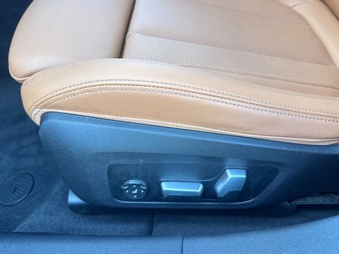Used 2023 BMW i4 eDrive35 w/ Premium Package RWD image 14