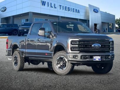 New 2026 Ford F250 Platinum w/ Tremor Off-Road Package