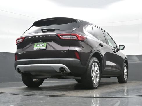 Used 2023 Ford Escape Active image 29