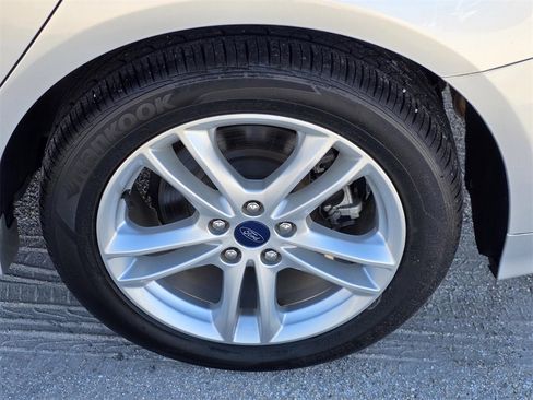 Used 2018 Ford Fusion S image 33