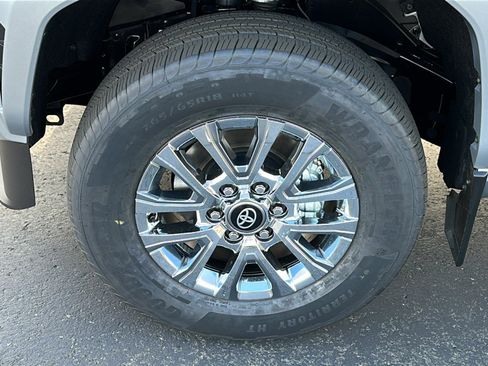 New 2025 Toyota Tacoma Limited image 9