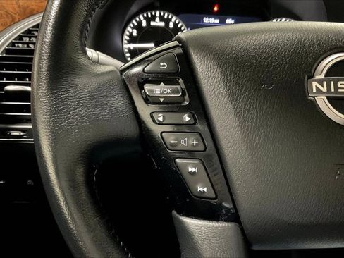 Used 2024 Nissan Armada SL image 18