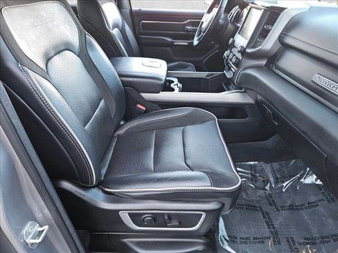 Used 2022 RAM 1500 Laramie w/ Sport Appearance Package image 18