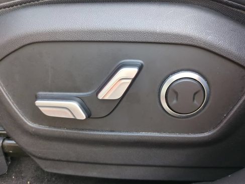 Certified 2025 Hyundai Santa Fe SEL FWD image 16