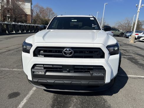New 2026 Toyota 4Runner SR5 image 2