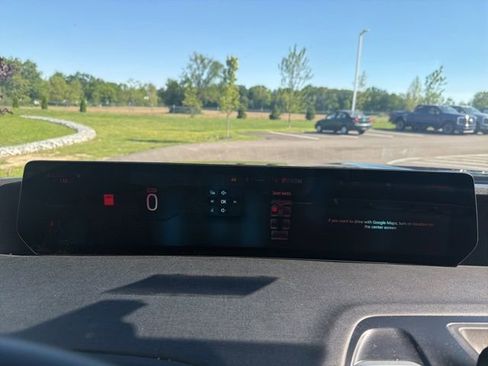 Used 2025 Ford Expedition Active AWD/4WD image 63