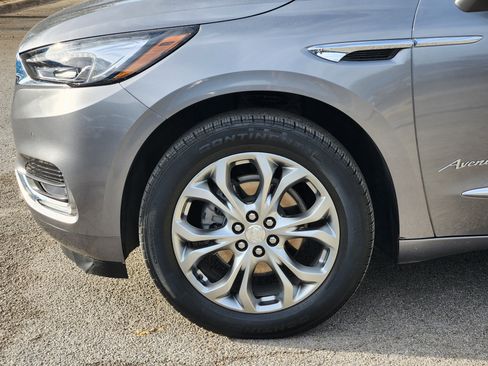 Used 2021 Buick Enclave Avenir w/ Avenir Technology Package image 8