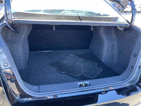 Used 2024 Nissan Versa S w/ Trunk Package image 17