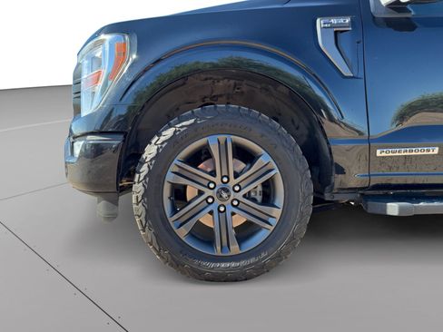 Used 2022 Ford F150 XLT w/ Equipment Group 301A Mid AWD/4WD image 9