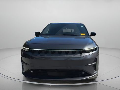 Used 2025 Jeep Wagoneer S Launch Edition image 7