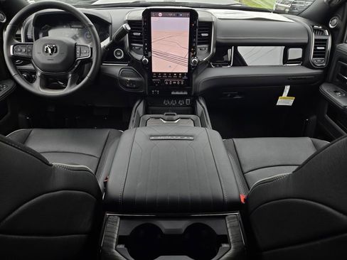 New 2026 RAM 3500 Limited AWD/4WD image 19