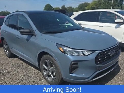 Used 2024 Ford Escape ST-Line w/ Tech Pack #1 AWD/4WD image 1