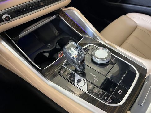 Used 2022 BMW X6 M50i w/ Executive Package image 18