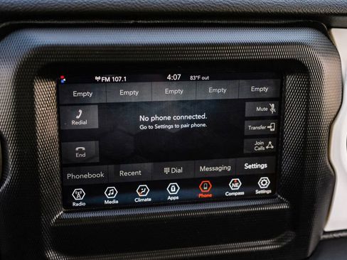 Used 2023 Jeep Gladiator Sport AWD/4WD image 35
