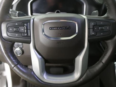 Used 2024 GMC Sierra 1500 Denali AWD/4WD image 6