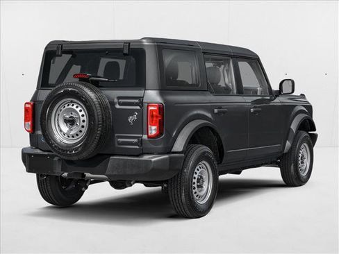 New 2026 Ford Bronco 4-Door AWD/4WD image 2