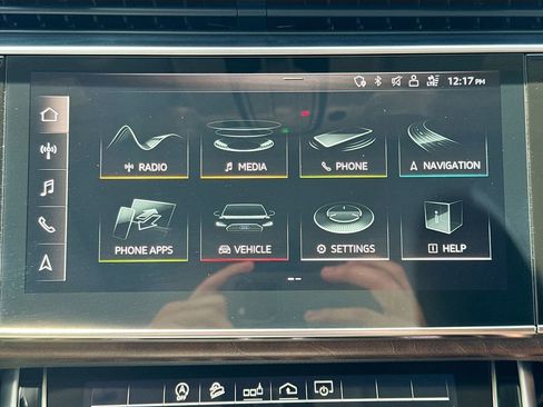 Used 2020 Audi Q8 Premium Plus AWD/4WD image 16