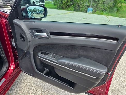 Certified 2023 Chrysler 300 C RWD image 17