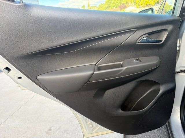 Used 2023 Chevrolet Bolt LT FWD image 15