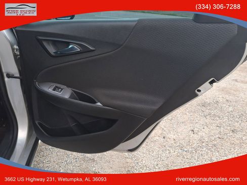 Used 2020 Chevrolet Malibu RS w/ LPO, Convenience Package 1 image 12