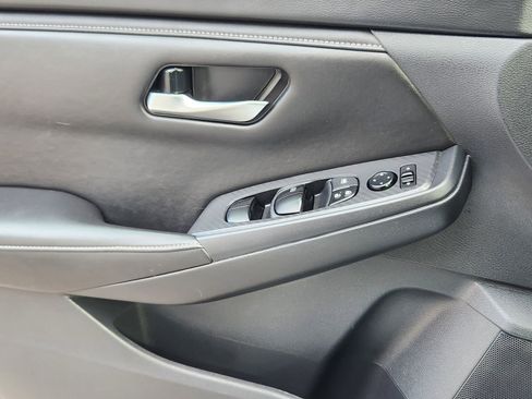 Used 2023 Nissan Sentra SV image 30