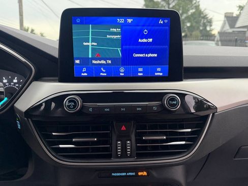 Used 2020 Ford Escape SE FWD image 19