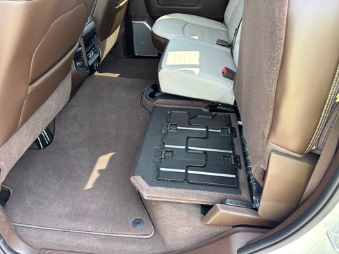 Used 2025 RAM 3500 Laramie AWD/4WD image 43