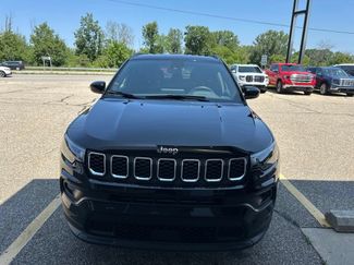 Used 2024 Jeep Compass Latitude AWD/4WD video 2