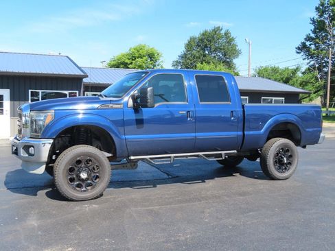 Used 2012 Ford F250 Lariat w/ Lariat Ultimate Pkg AWD/4WD image 2