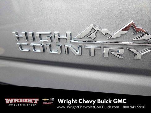 Used 2024 Chevrolet Silverado 2500 High Country image 12