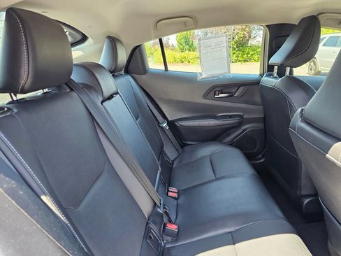 Used 2024 Toyota Prius XLE FWD image 15