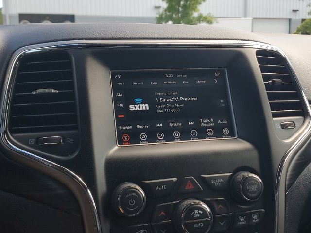 Certified 2020 Jeep Grand Cherokee Laredo RWD image 28