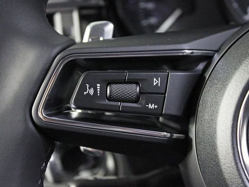 Certified 2026 Porsche Macan AWD/4WD image 22