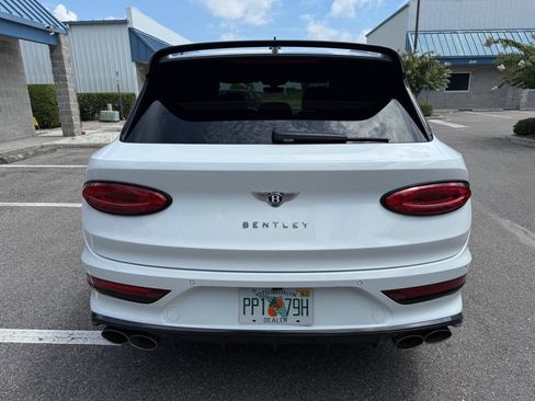 Used 2021 Bentley Bentayga Speed AWD/4WD image 7