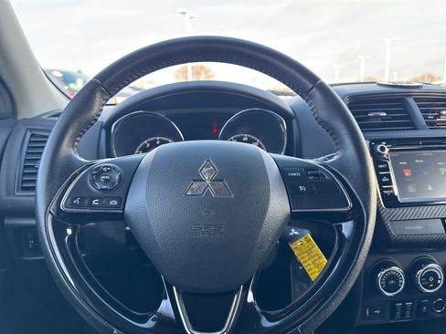 Used 2018 Mitsubishi Outlander Sport LE image 17