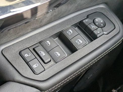 New 2026 RAM 1500 RHO w/ RHO Level 1 Equipment Group image 20