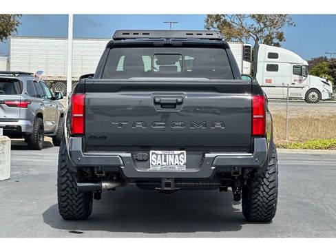New 2025 Toyota Tacoma TRD Sport image 5
