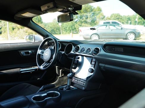 Used 2020 Ford Mustang GT w/ GT Performance Package RWD image 10