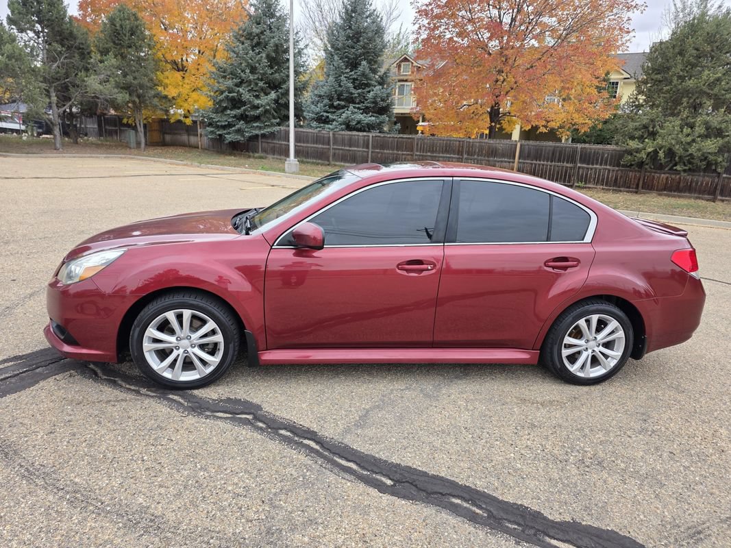 Used 2013 Subaru Legacy 2.5i Premium w/ All-Weather Pkg + Moonroof AWD/4WD image 2