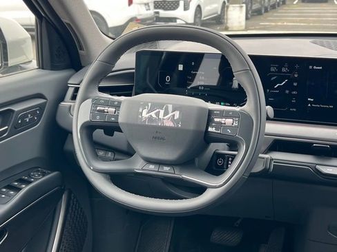 New 2026 Kia EV9 Wind image 14