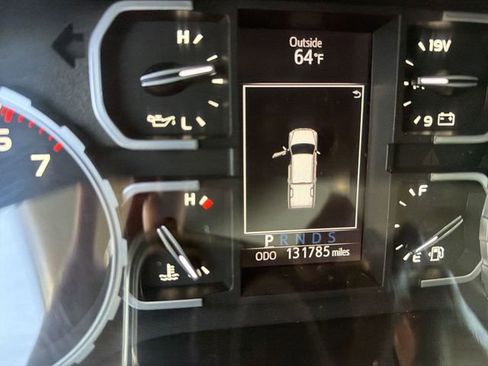 Used 2019 Toyota Tundra SR5 AWD/4WD image 13