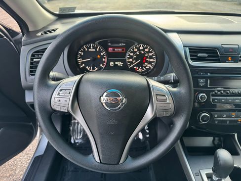 Used 2015 Nissan Altima 2.5 S w/ Power Driver Seat Package image 15