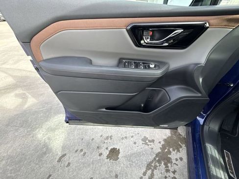 Certified 2026 Subaru Forester Sport image 13