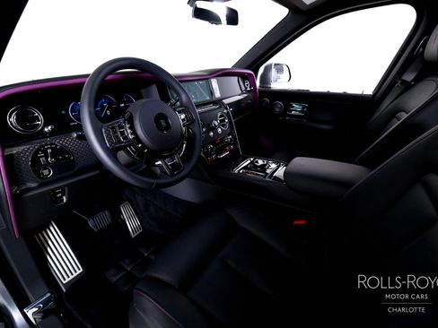 Used 2026 Rolls-Royce Cullinan Black Badge image 4
