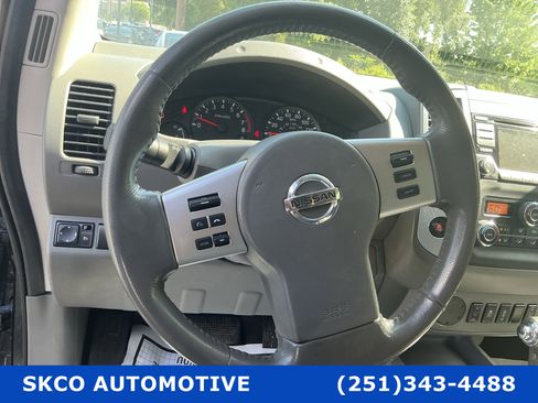 Used 2018 Nissan Frontier SV w/ Value Truck Package RWD image 18